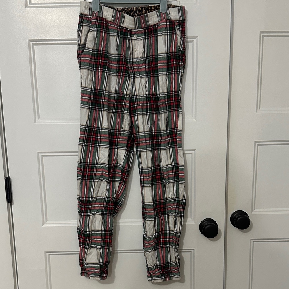Aerie Red and Black Plaid Pajama Pants